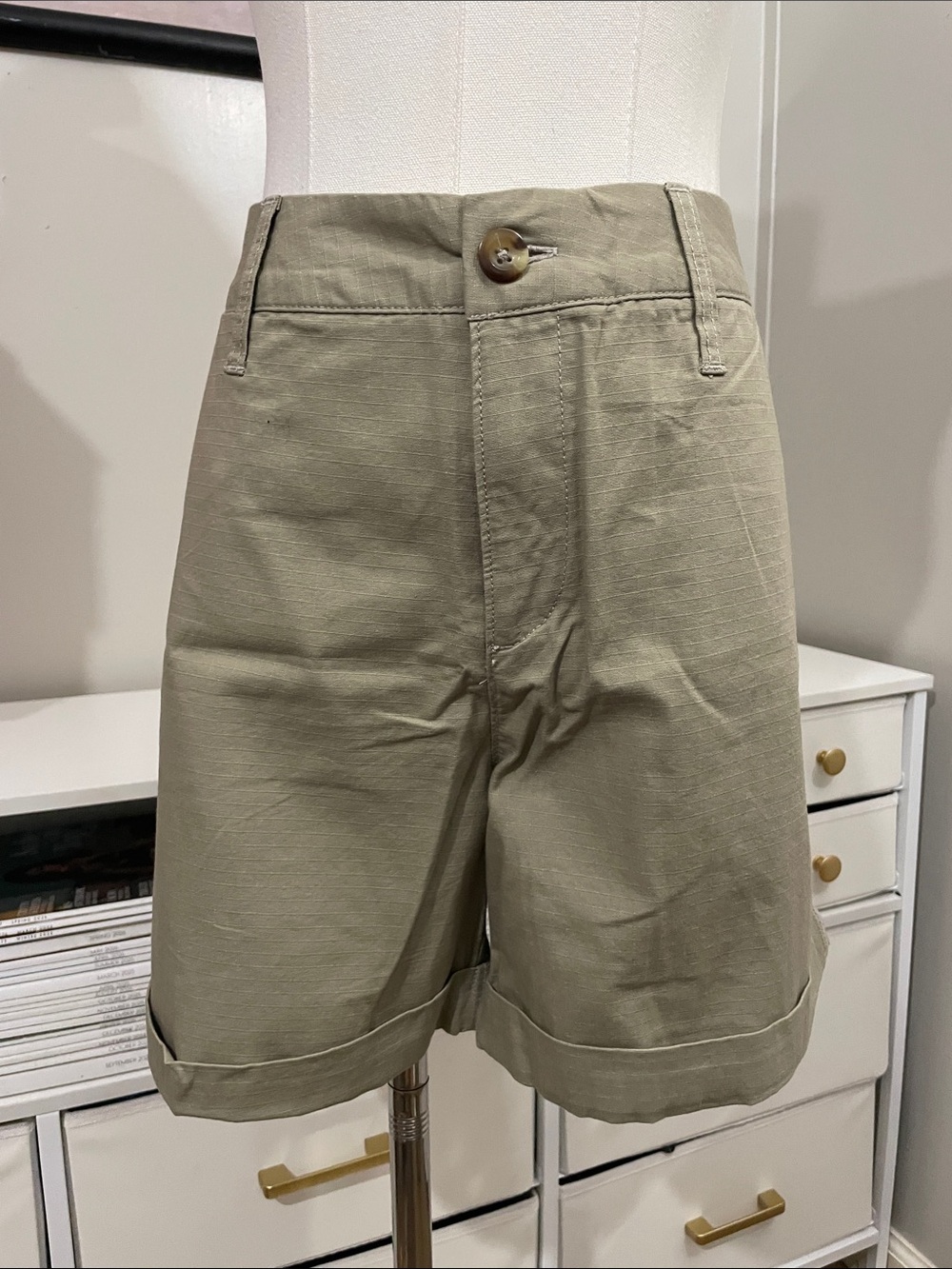 George & Martha. AAliyah Robson Shorts (10)